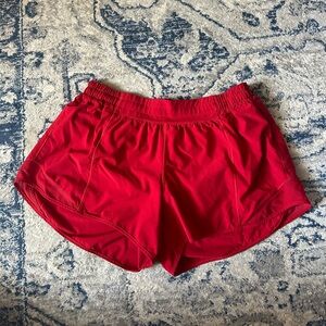 Lululemon Hotty Hot shorts
